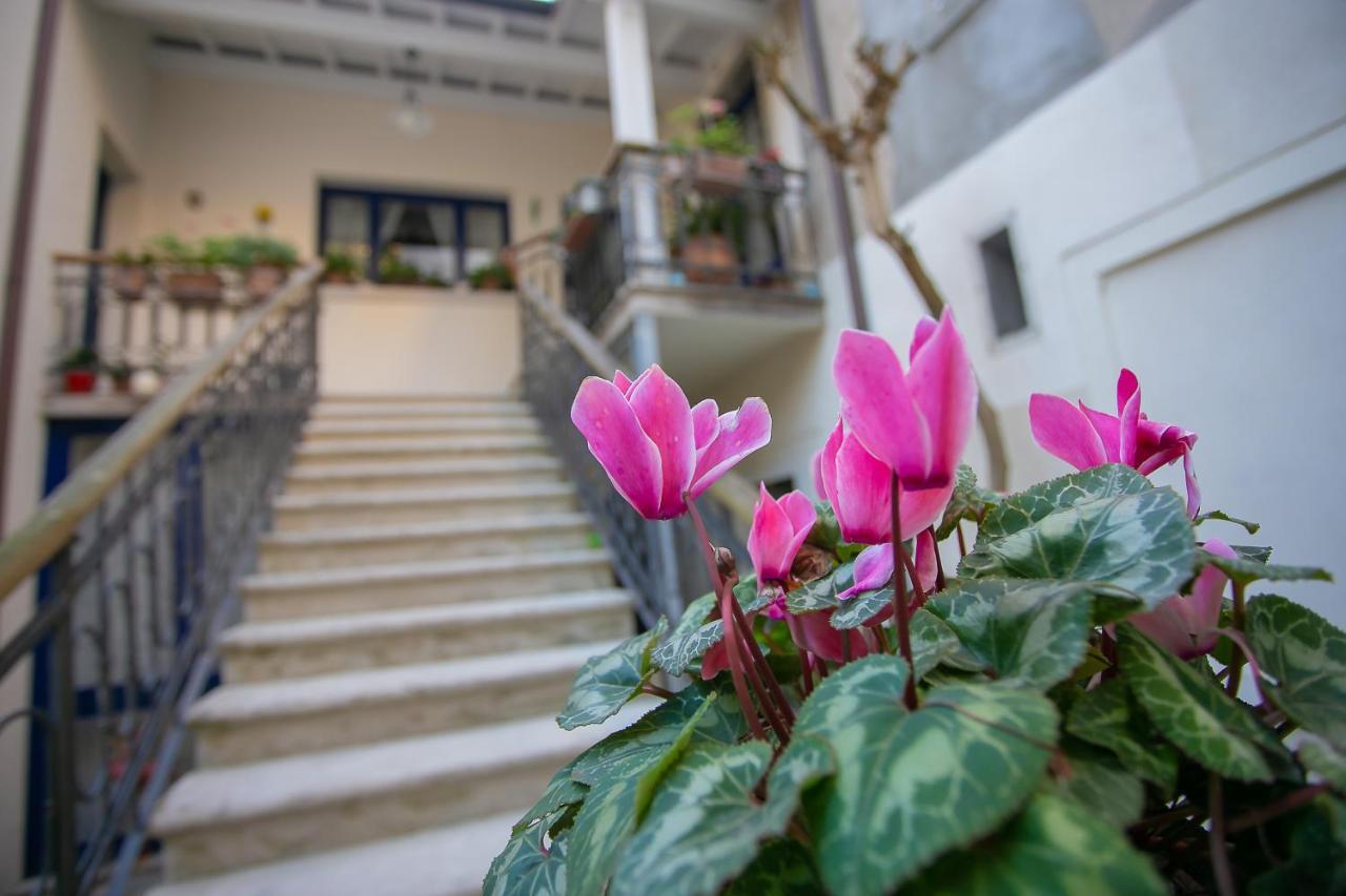 كيودجا B&B La Corte المظهر الخارجي الصورة